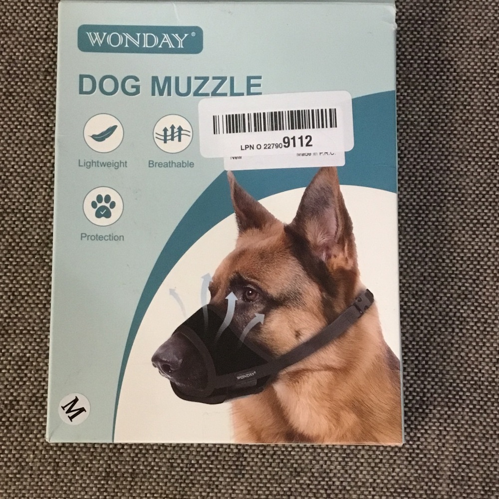 Wonday Teal & Black  Dog Muzzle - Breathable Lightweight Protection, NIB.
